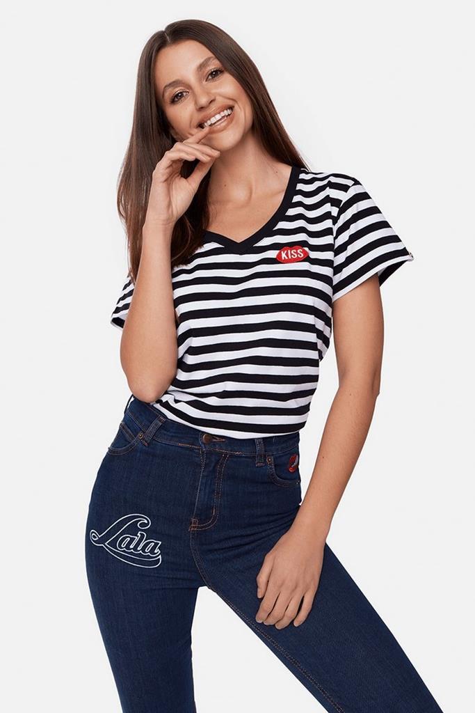 pol_pl_Petite-KISS-V-Neck-Black-Stripes-Tee-1939_4
